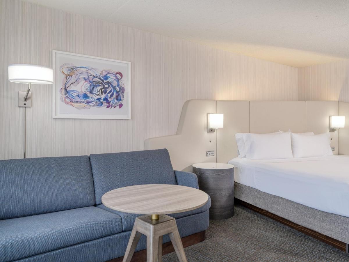 Crowne Plaza Indianapolis-Airport By Ihg Hotel Buitenkant foto