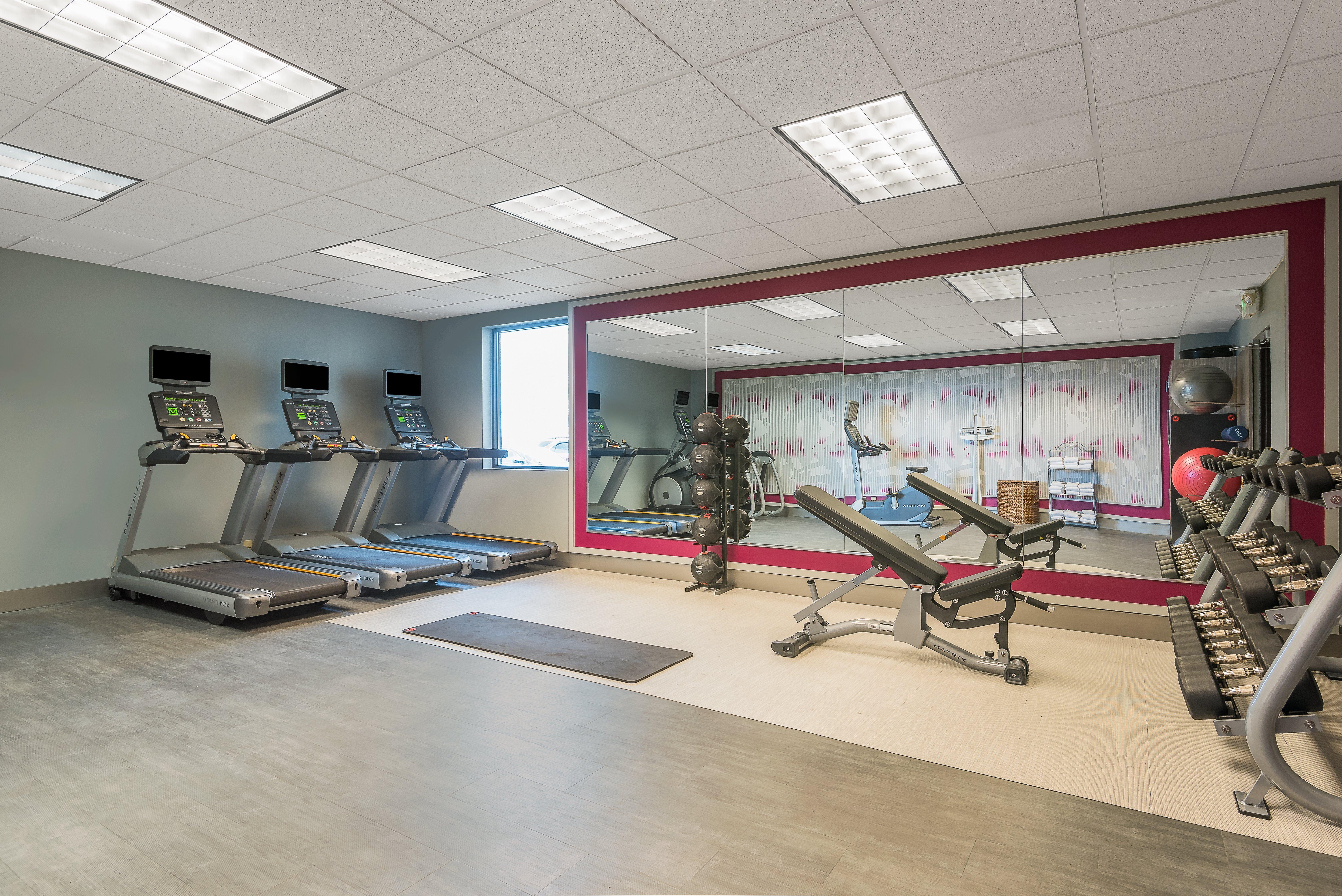 Crowne Plaza Indianapolis-Airport By Ihg Hotel Buitenkant foto