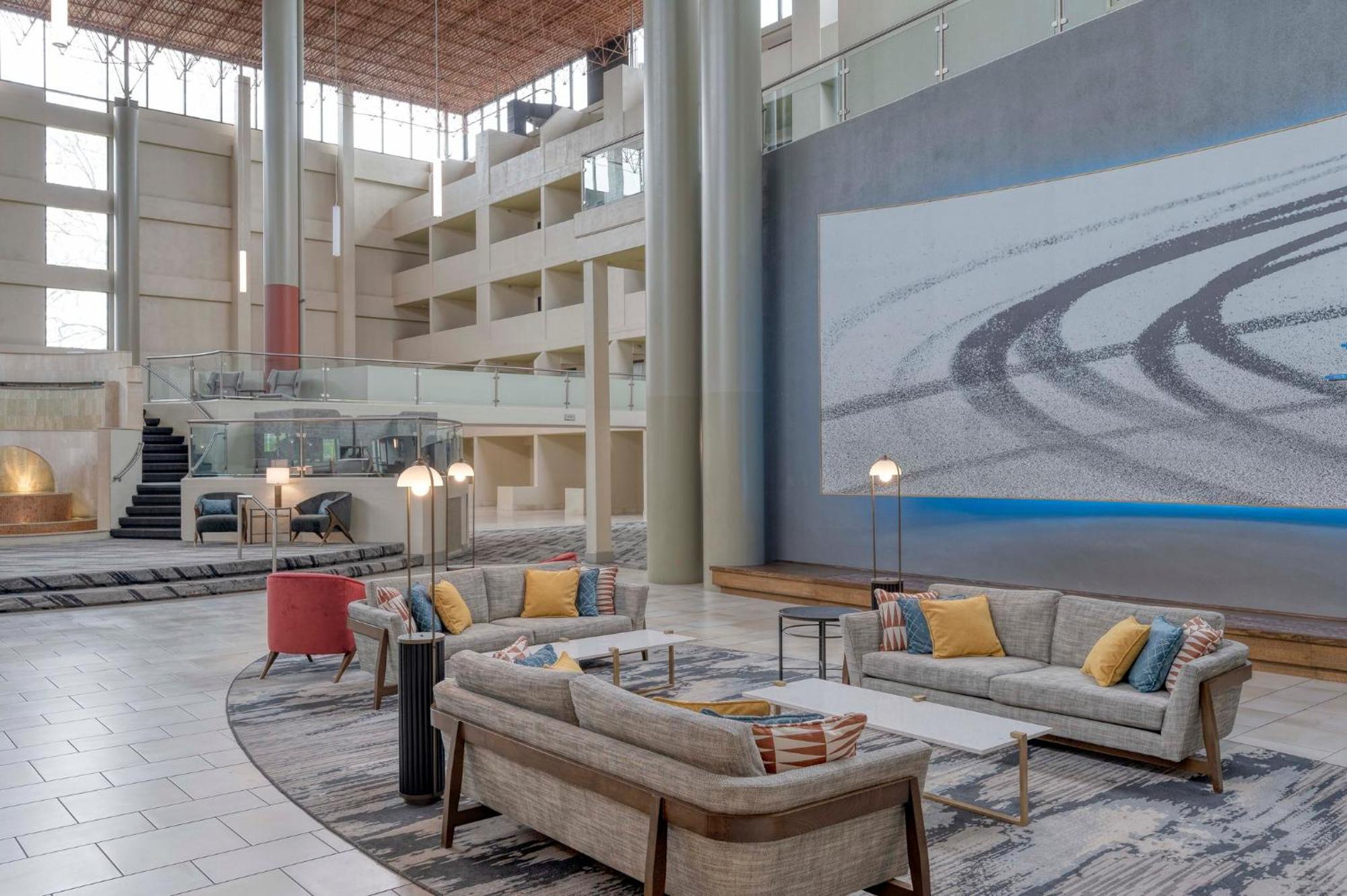Crowne Plaza Indianapolis-Airport By Ihg Hotel Buitenkant foto